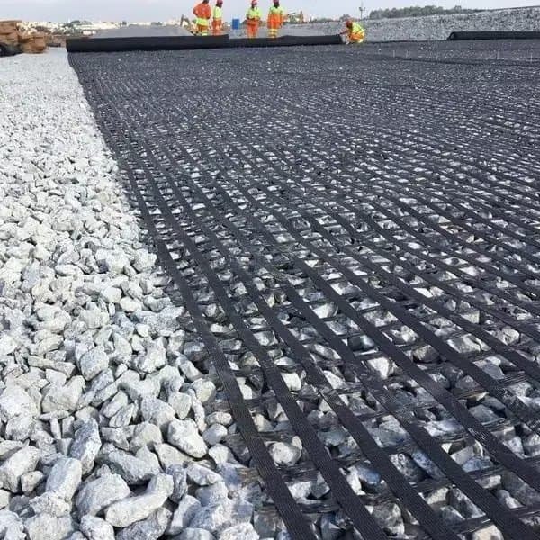 Road and railway foundation reinforcement