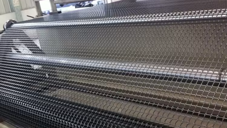 PP biaxial geogrid Production process
